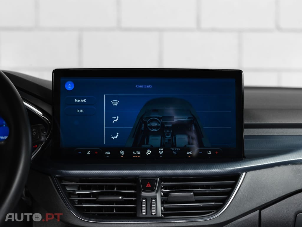 Ford Focus 1.0 EcoBoost MHEV Active