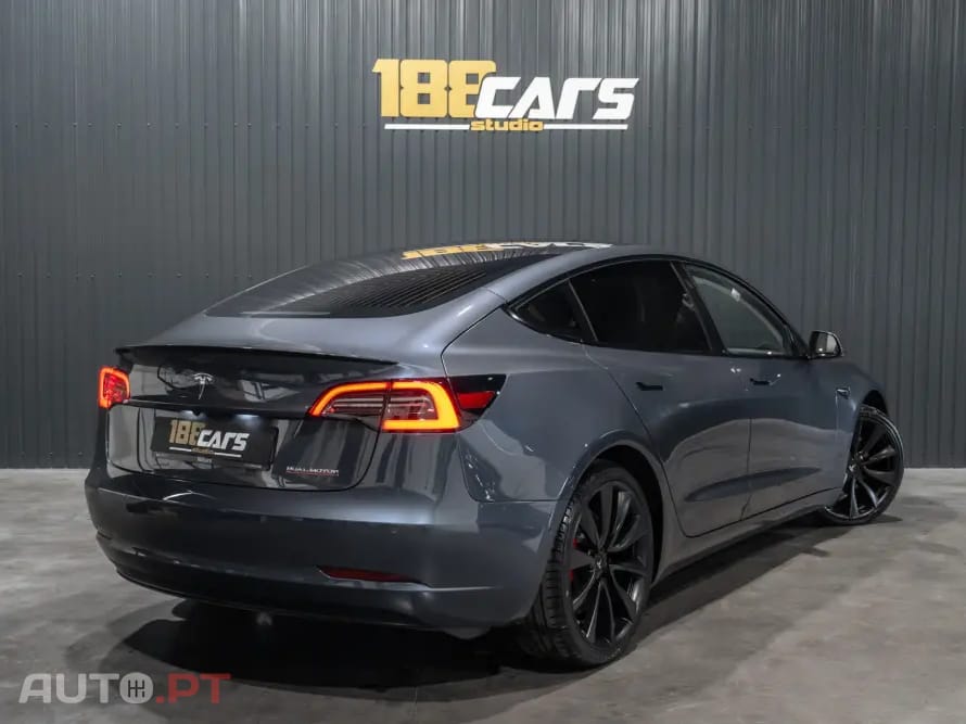 Tesla Model 3 Performance Dual Motor AWD