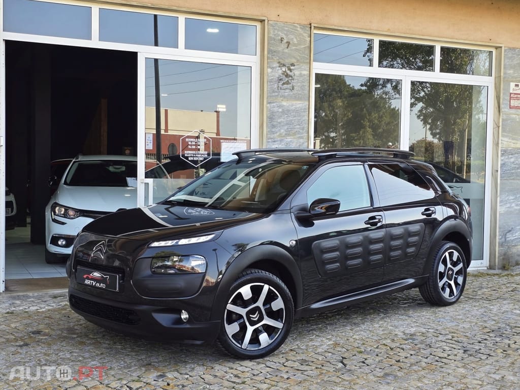 Citroen C4 Cactus 1.6 BlueHDi Feel J17