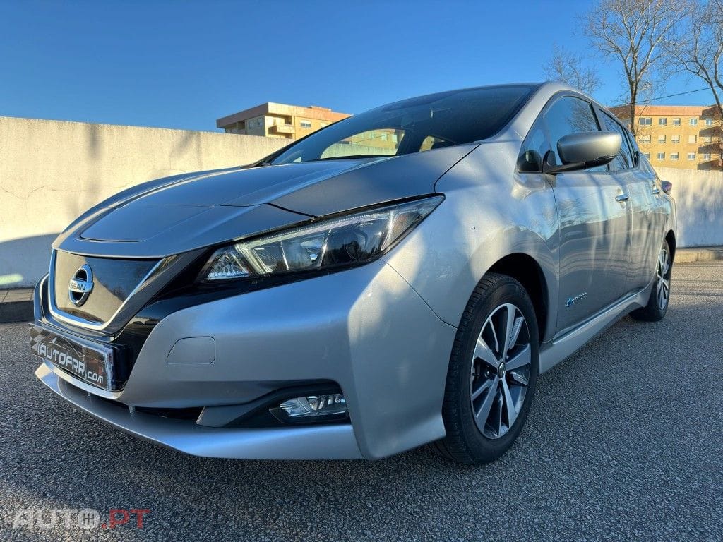 Nissan Leaf Tekna ProPilot Park