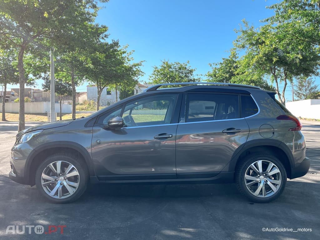 Peugeot 2008 PureTech 110 Stop&Start Crossway