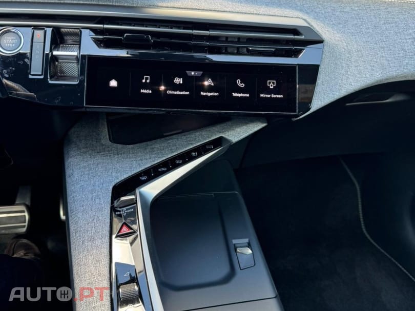 Peugeot E-3008 73 kWh GT