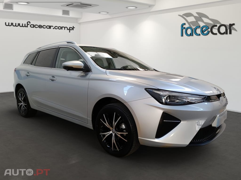MG MG5 5 Standard Luxury