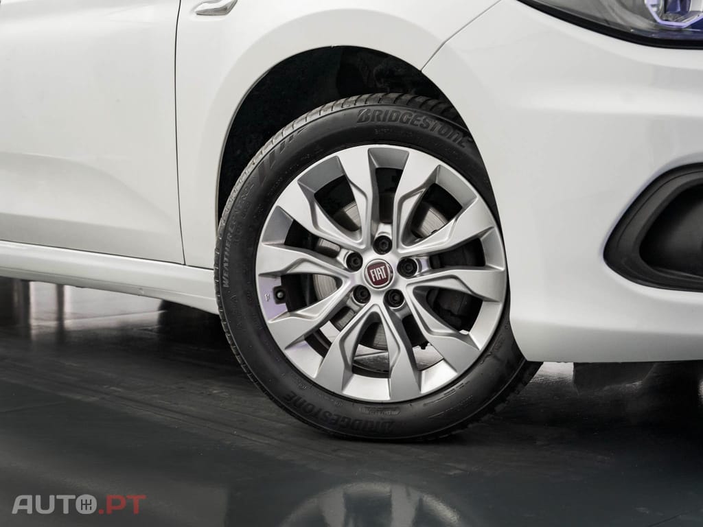 Fiat Tipo 1.3 M-Jet Lounge