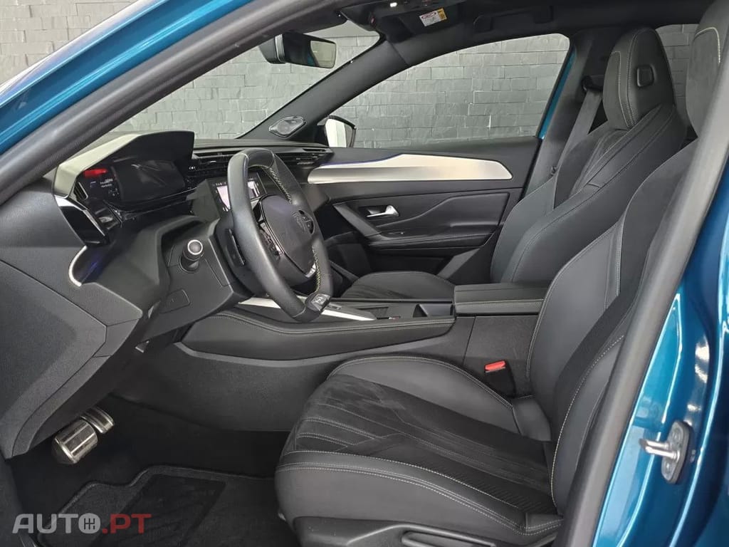 Peugeot 408 1.6 Hybrid GT e-EAT8