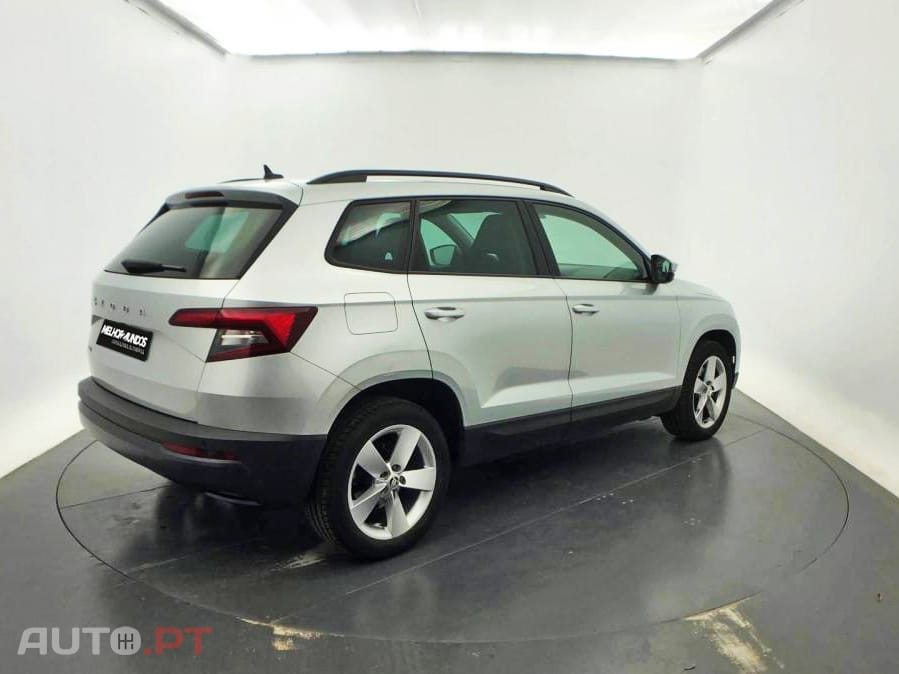 Skoda Karoq 1.5 TSI ACT DSG Business