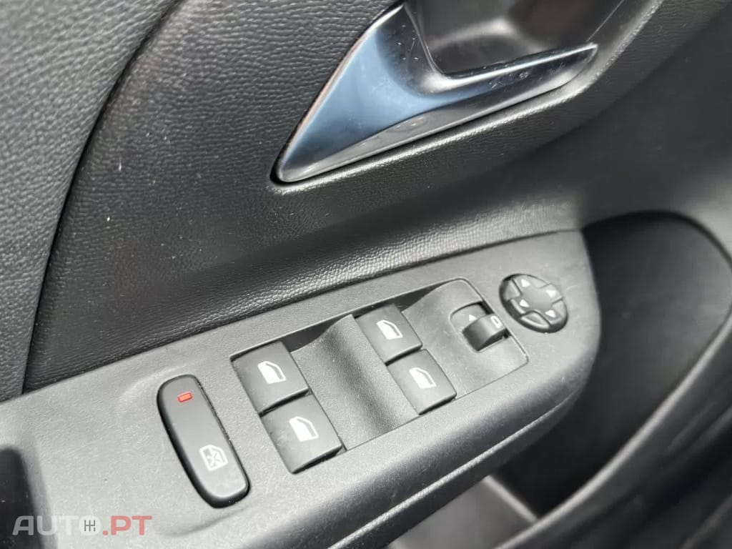 Opel Corsa 1.2 T Elegance