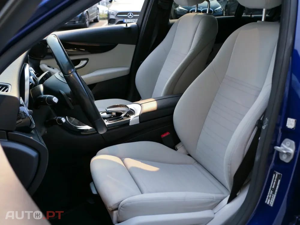Mercedes-Benz C 300 h Avantgarde+