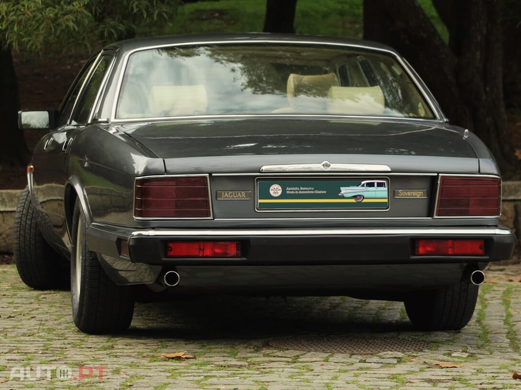 Jaguar XJ40 3.2 Sovereign