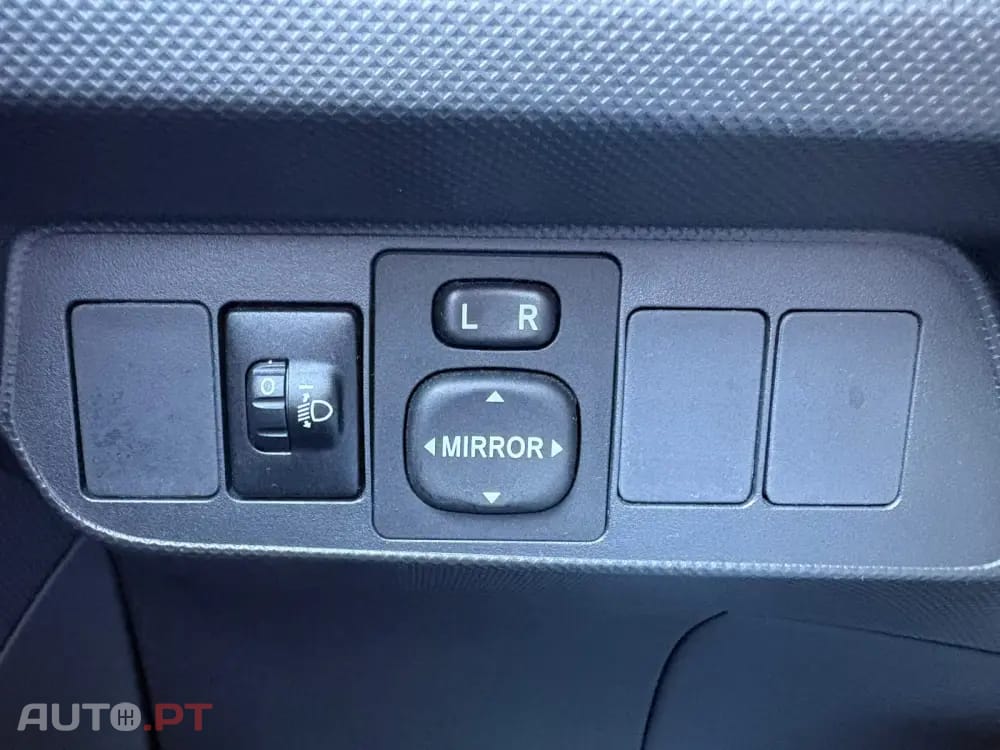 Toyota Auris 1.4 D-4D Sol