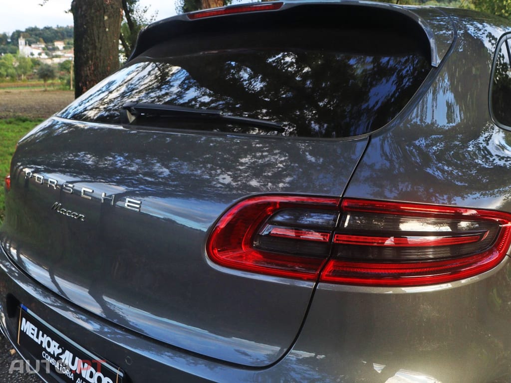Porsche Macan PDK