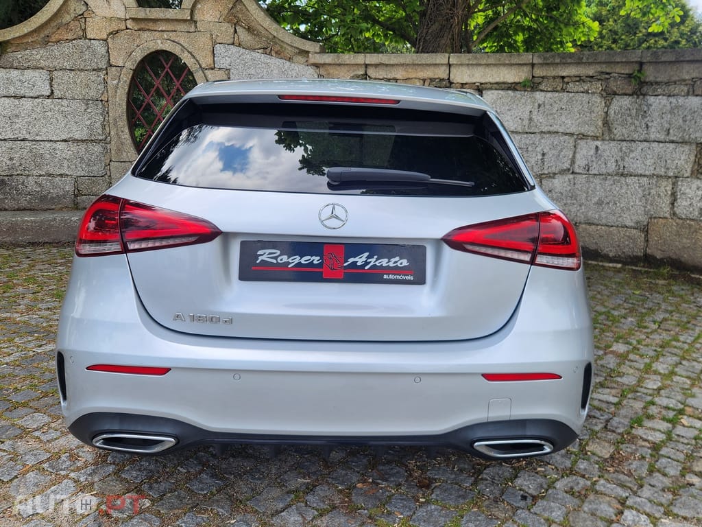 Mercedes-Benz A 180 d AMG Line
