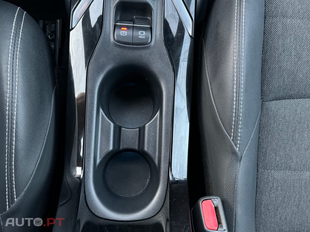 Toyota Corolla 1.8 Hybrid Comfort+P.Sport