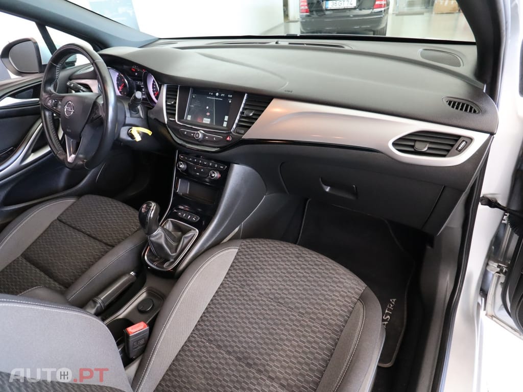 Opel Astra Sports Tourer 1.2 T Business Edition S/S