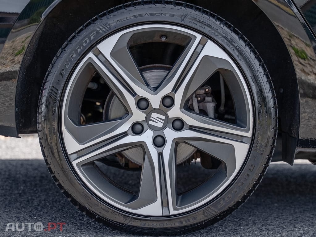 Seat Leon ST 1.5 e-Hybrid DSG FR Black Edition
