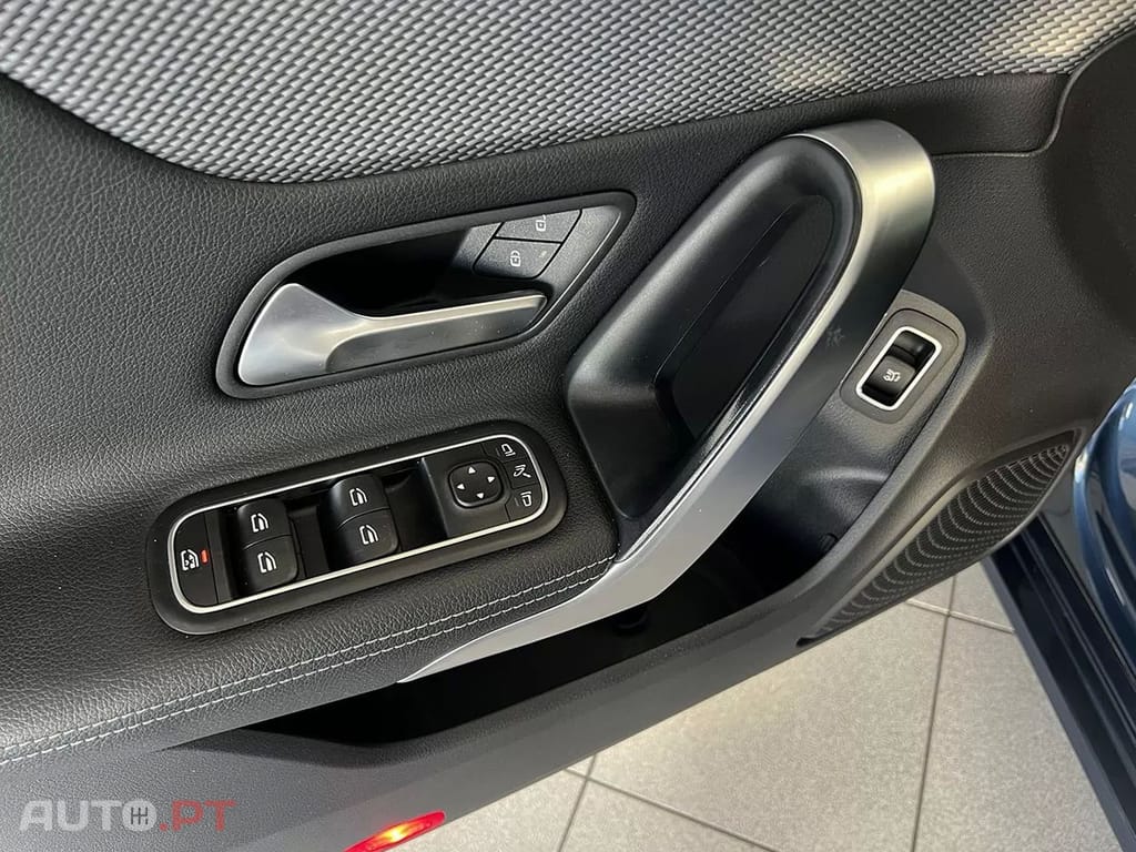Mercedes-Benz CLA 180 d Shooting Brake Business Solutions
