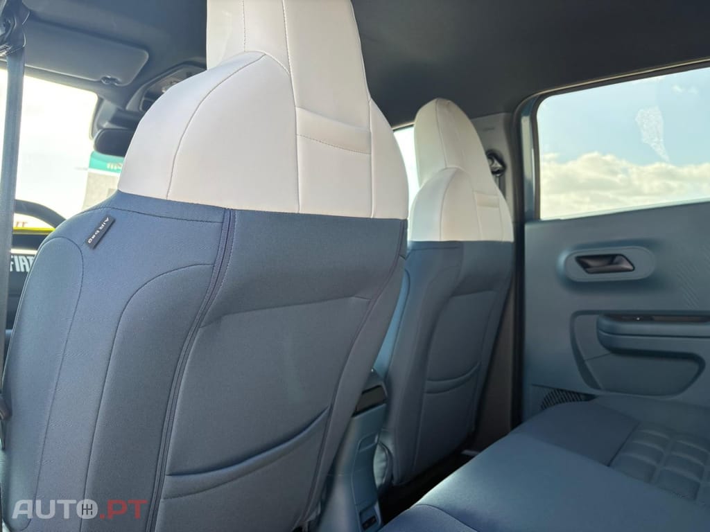 Fiat Grande Panda 1.2 Hybrid La Prima eDCT