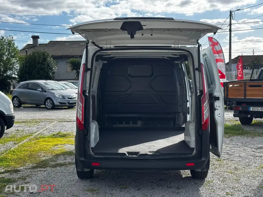 Ford Transit Custom 260L1 2.0 TDCi H1-Tecto Baixo Ambiente