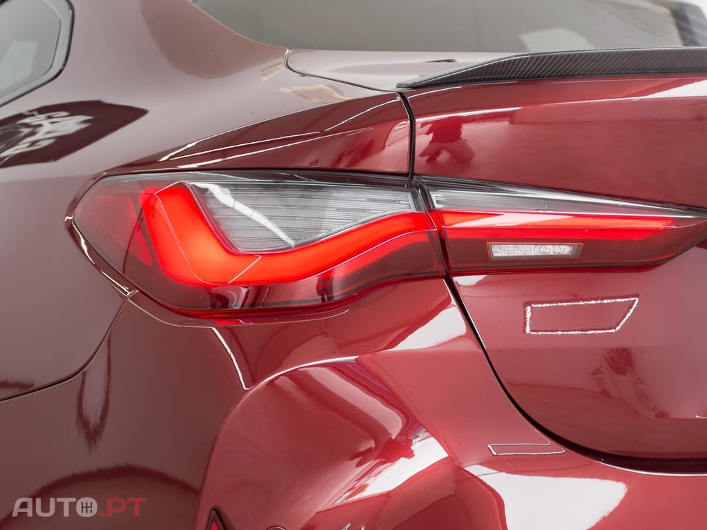 BMW M4 Competition Pack 50 anos M
