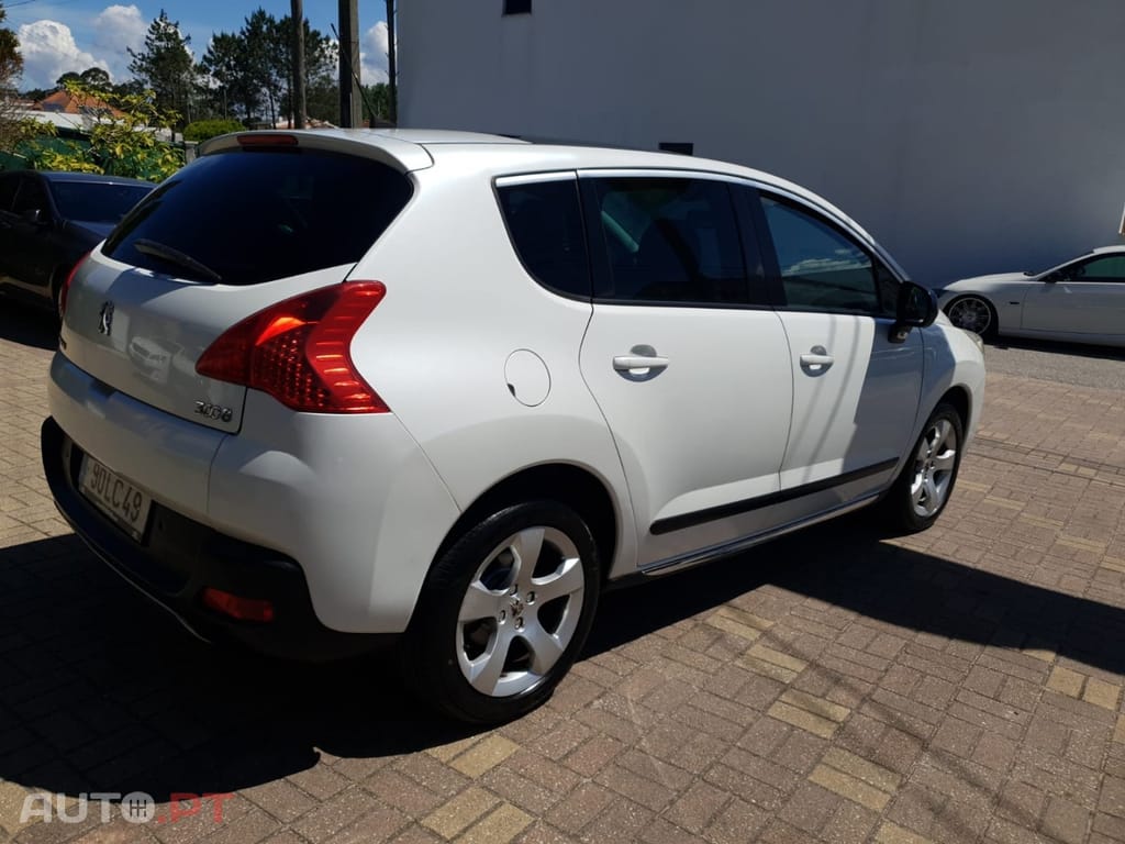Peugeot 3008 1.6 HDi Active