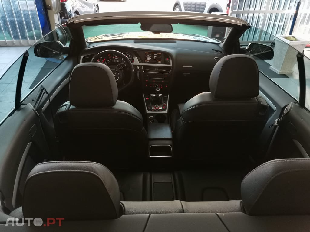 Audi A5 Cabrio 2.0 TDi S-line