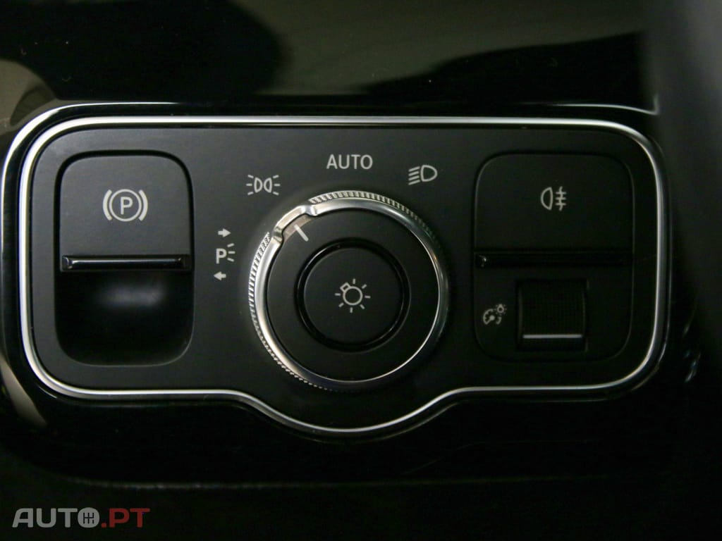 Mercedes-Benz CLA 180 d AMG Line