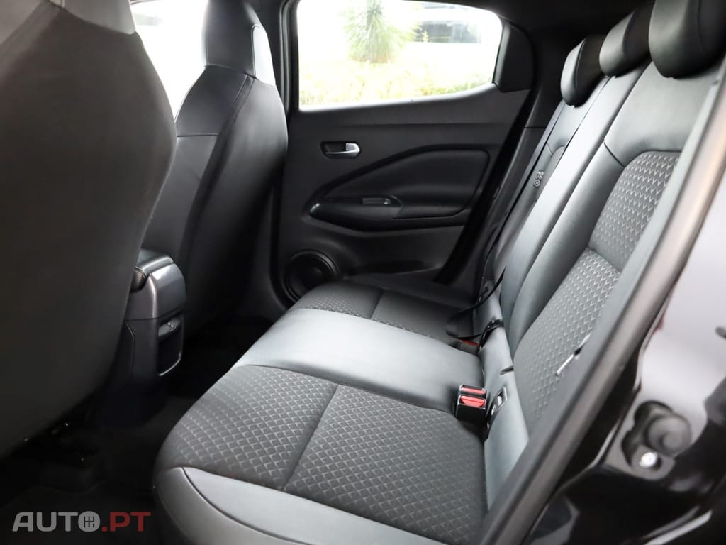 Nissan Juke 1.0 DIG-T N- Connecta DCT