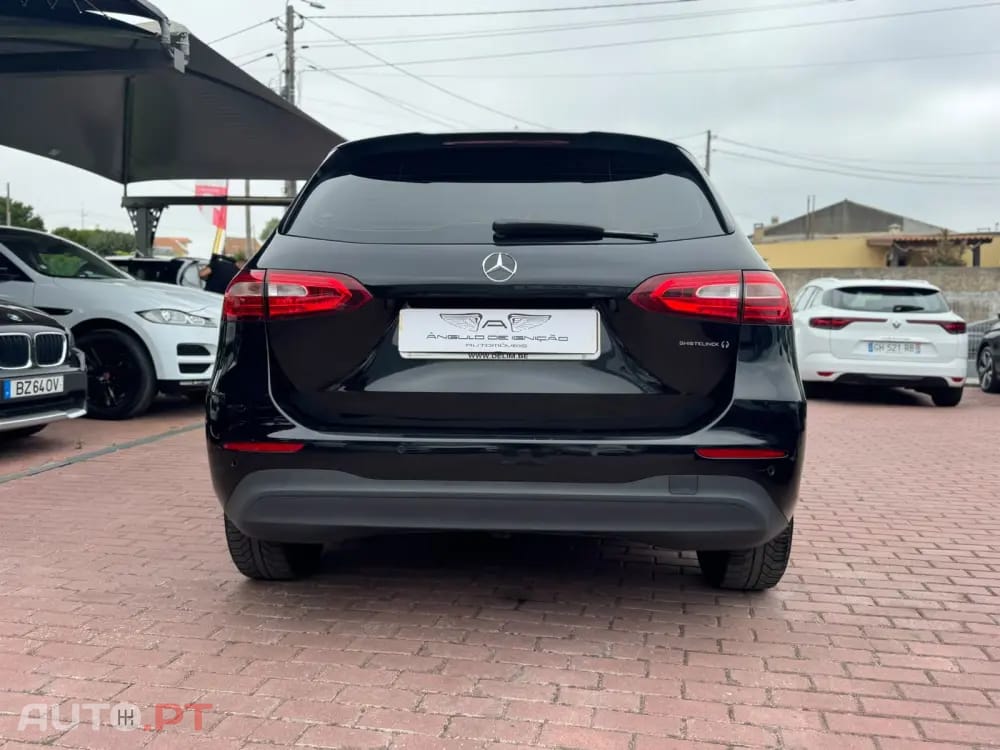 Mercedes-Benz B 200 d 8G-DCT