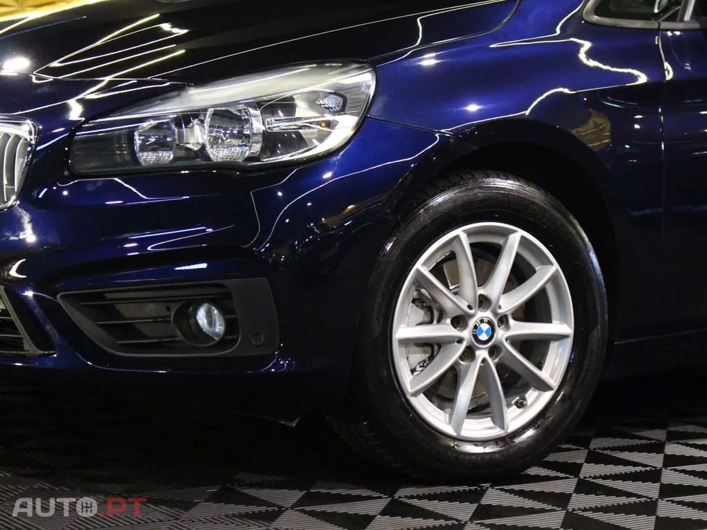 BMW 218 d Line Sport Auto