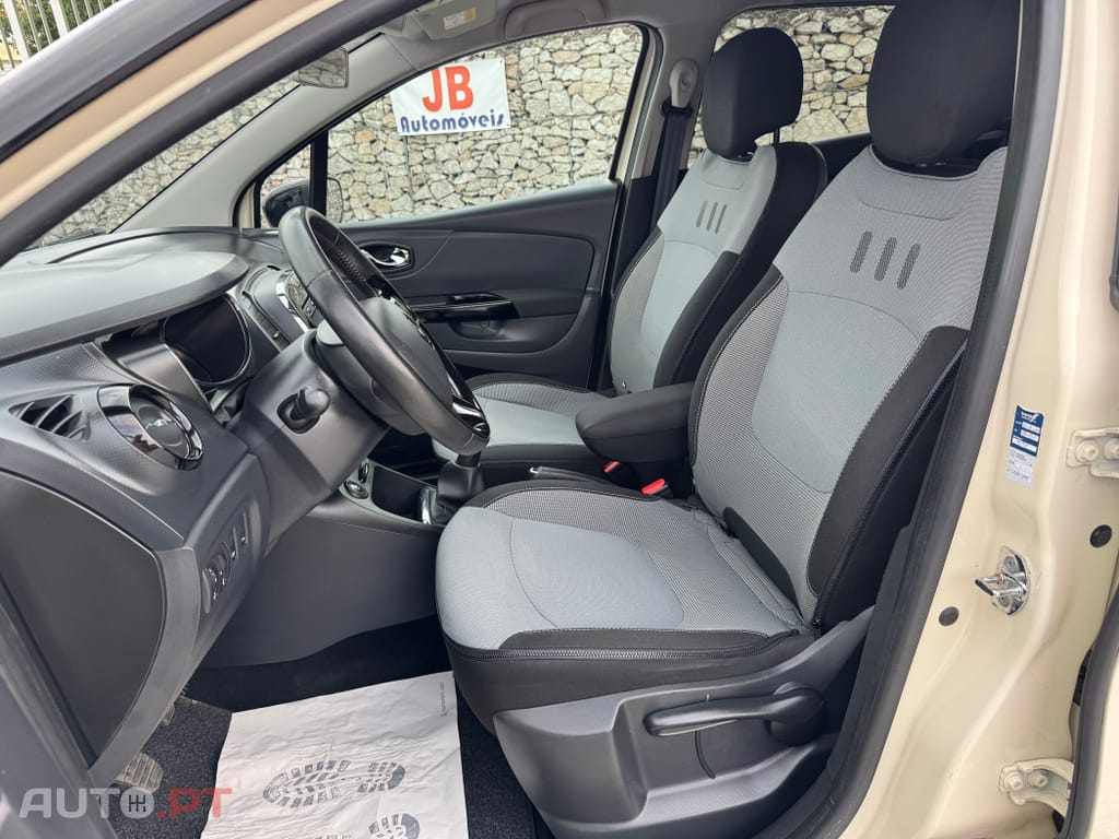 Renault Captur 0.9 TCE Exclusive