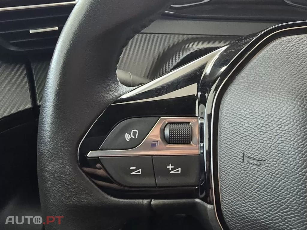 Peugeot 2008 1.2 PureTech Style