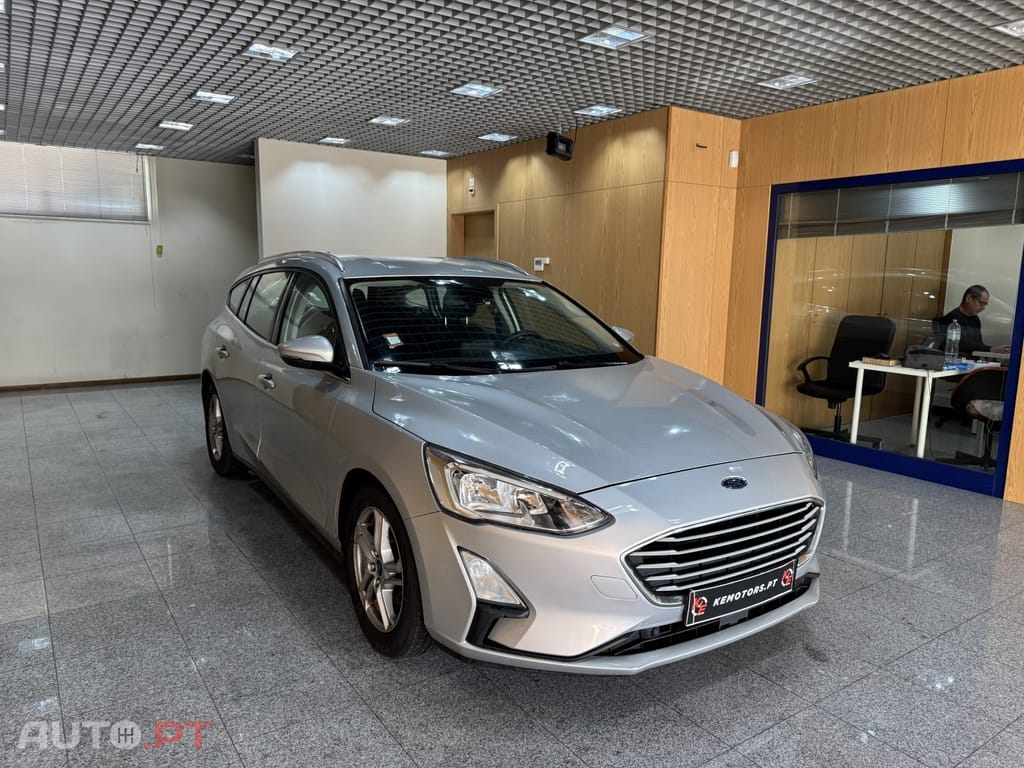 Ford Focus SW 1.5 TDCi EcoBlue ST-Line