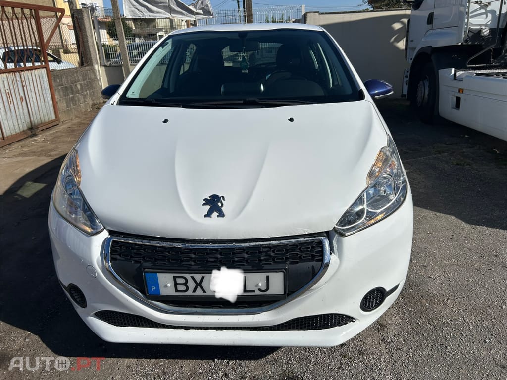Peugeot 208 Vti