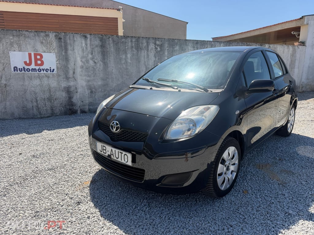 Toyota Yaris 1.0 VVT-i AC