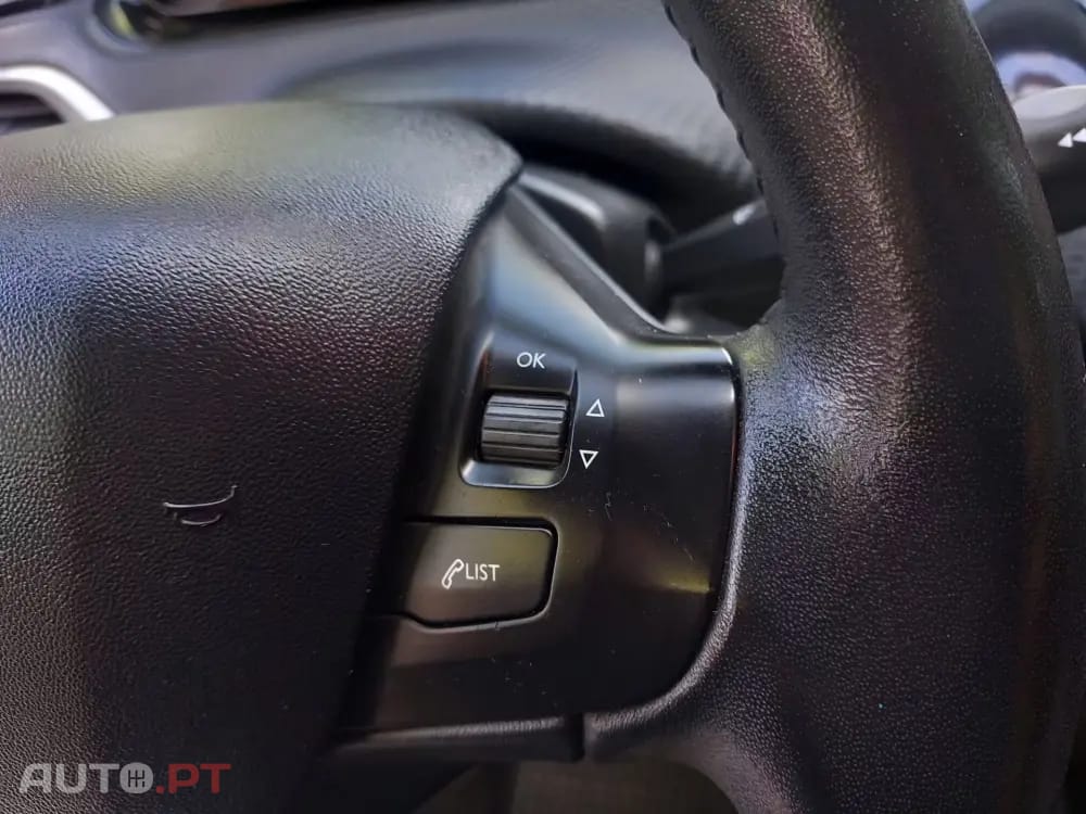Peugeot 208 1.2 PureTech Style