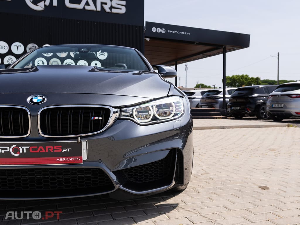 BMW M4 Auto