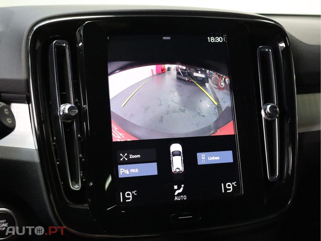 Volvo XC40 1.5 T4 211 Core PG HYBRID