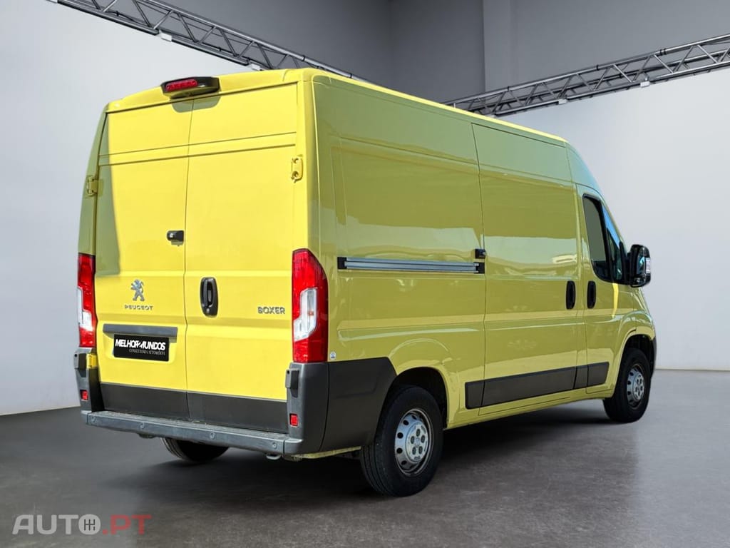 Peugeot Boxer 2.0 BlueHDi 333 L2H2 Asphalt