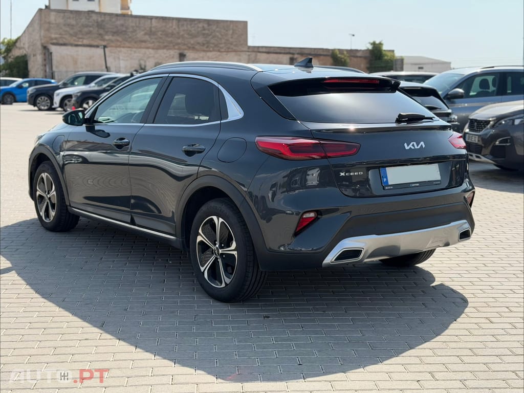 Kia Xceed 1.6 GDi PHEV Drive