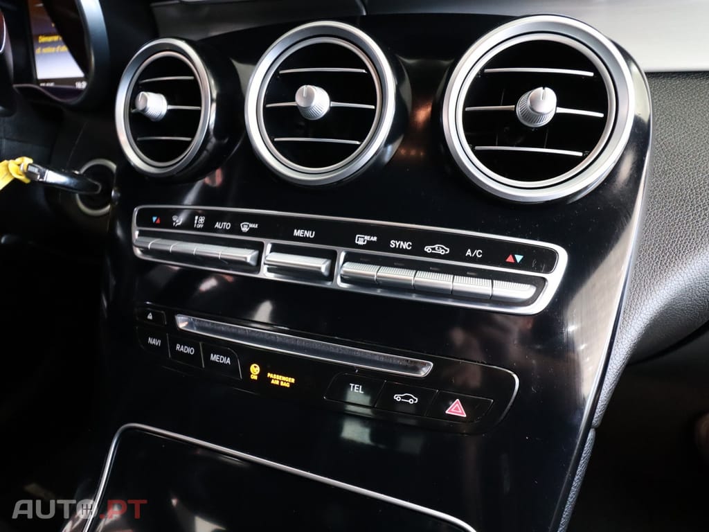 Mercedes-Benz GLC 220 d 4Matic 9G-TRONIC AMG Line