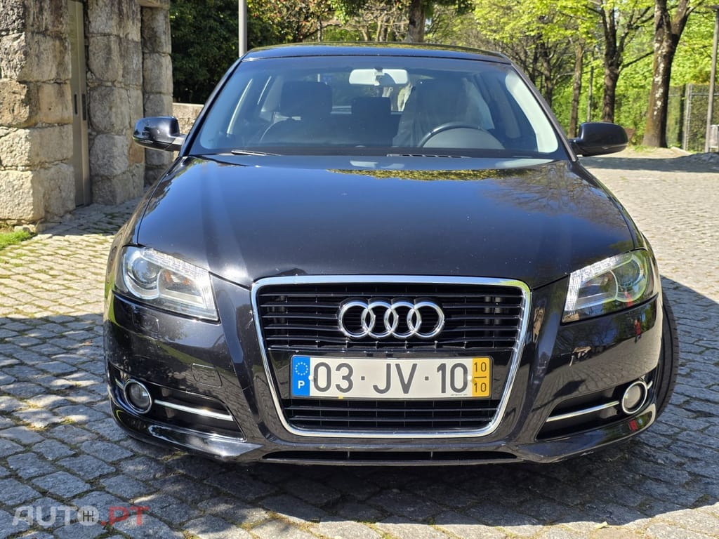 Audi A3 Sportback 2.0 TDI (clean diesel) Attraction