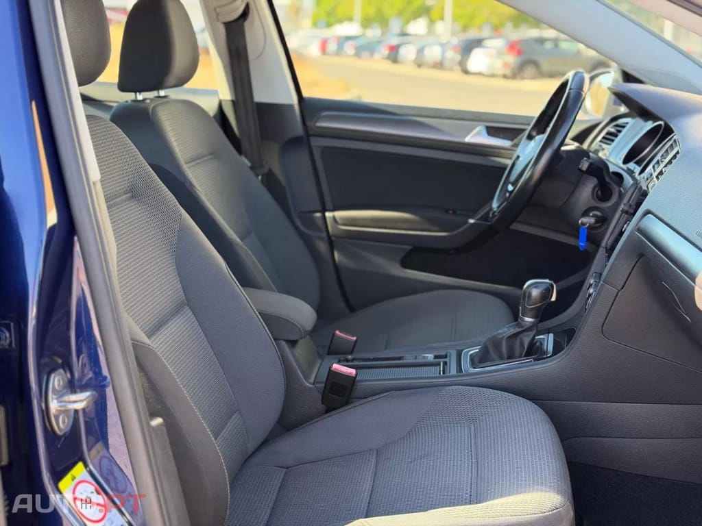 Volkswagen Golf 1.6 TDi (BlueMotion ) DSG Trendline