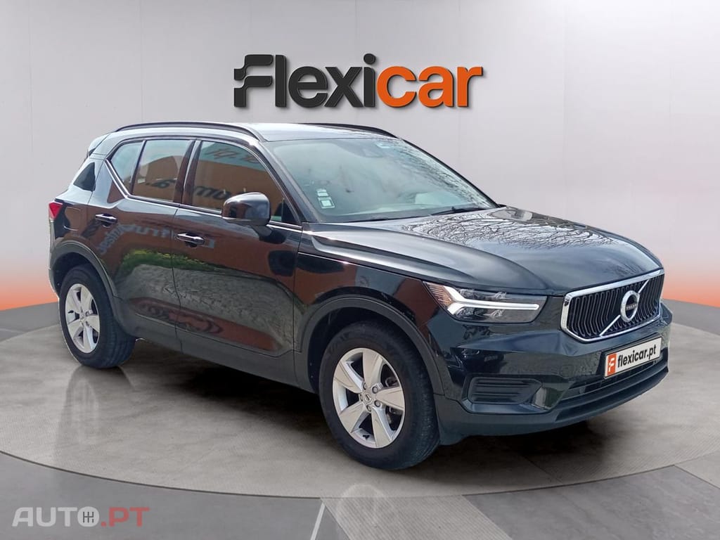 Volvo XC40 1.5 T2 Momentum Core