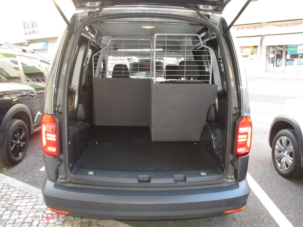 Volkswagen Caddy KingCab 2.0 TDI Business DSG
