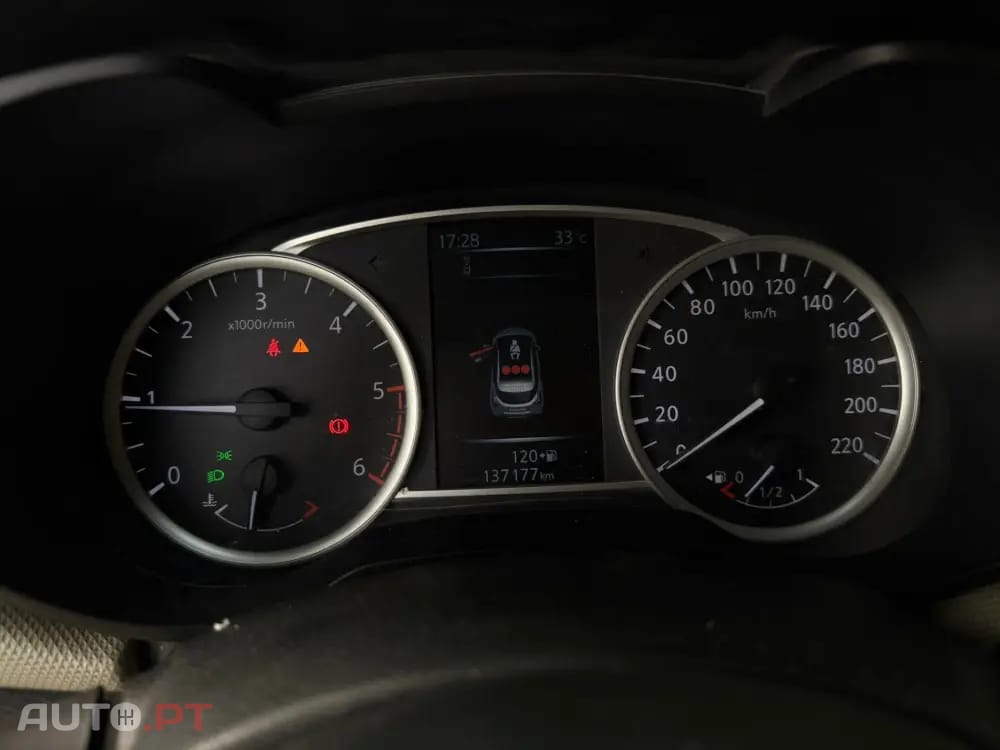 Nissan Micra 1.5 dCi N-Connecta