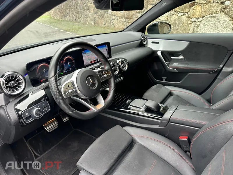 Mercedes-Benz A 250 e AMG Line