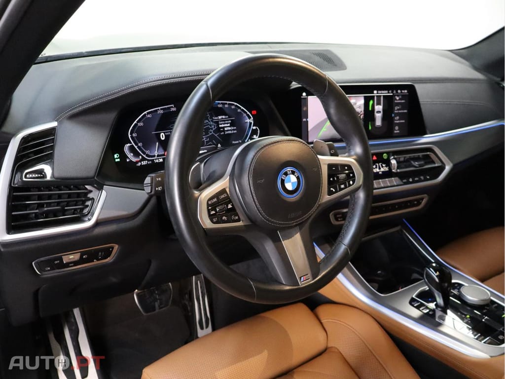 BMW X5  45 e xDrive Pack M