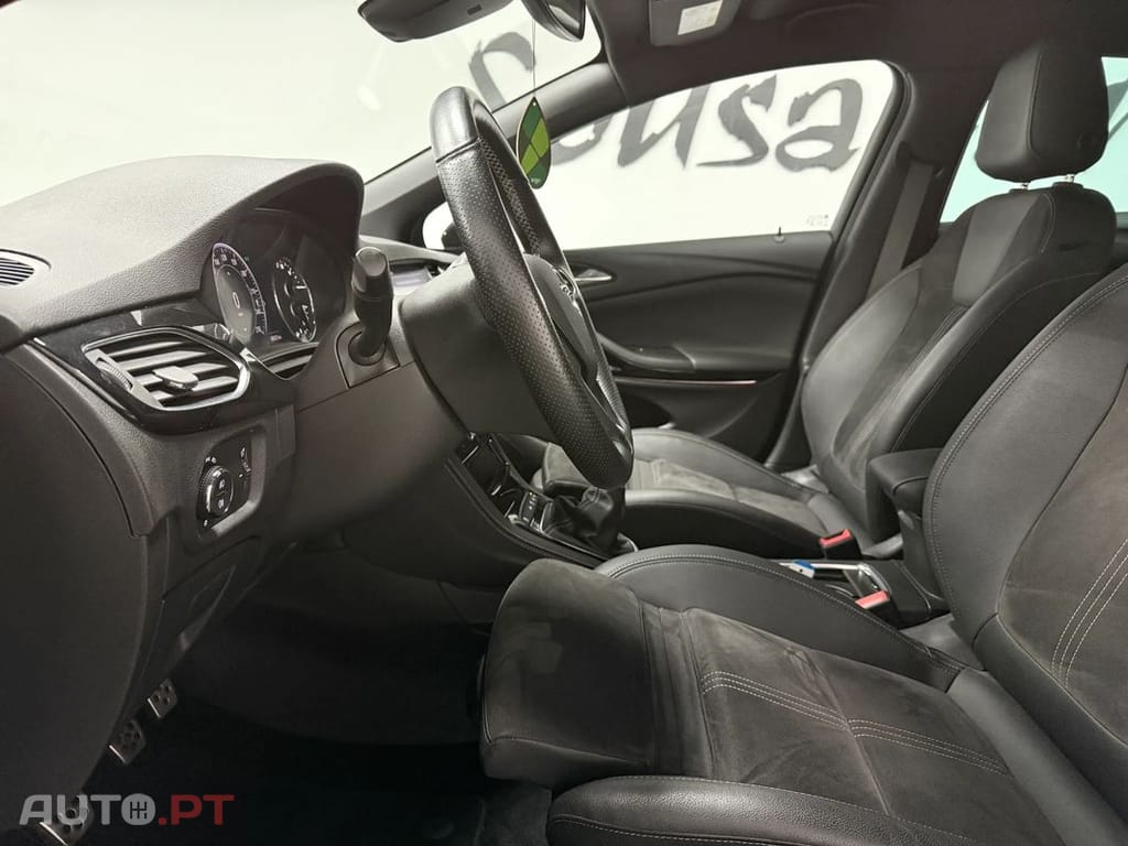 Opel Astra 1.5 D Elegance