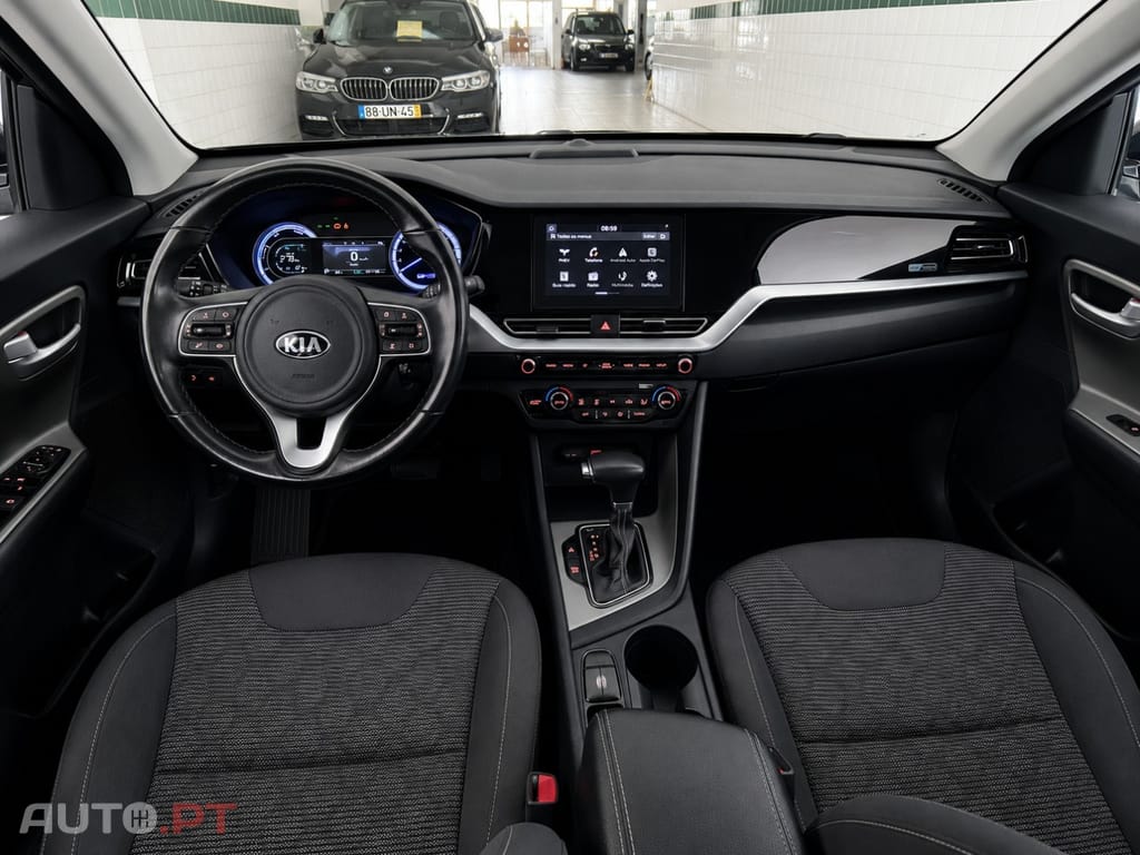 Kia Niro 1.6 GDi HEV Urban