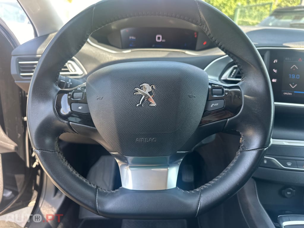 Peugeot 308 SW 1.5 BlueHDi Style